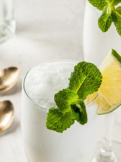 Cocktails_overzicht-GROOT_09-scroppino-limoenlikeur.png